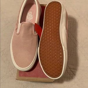 Vans classic slip on